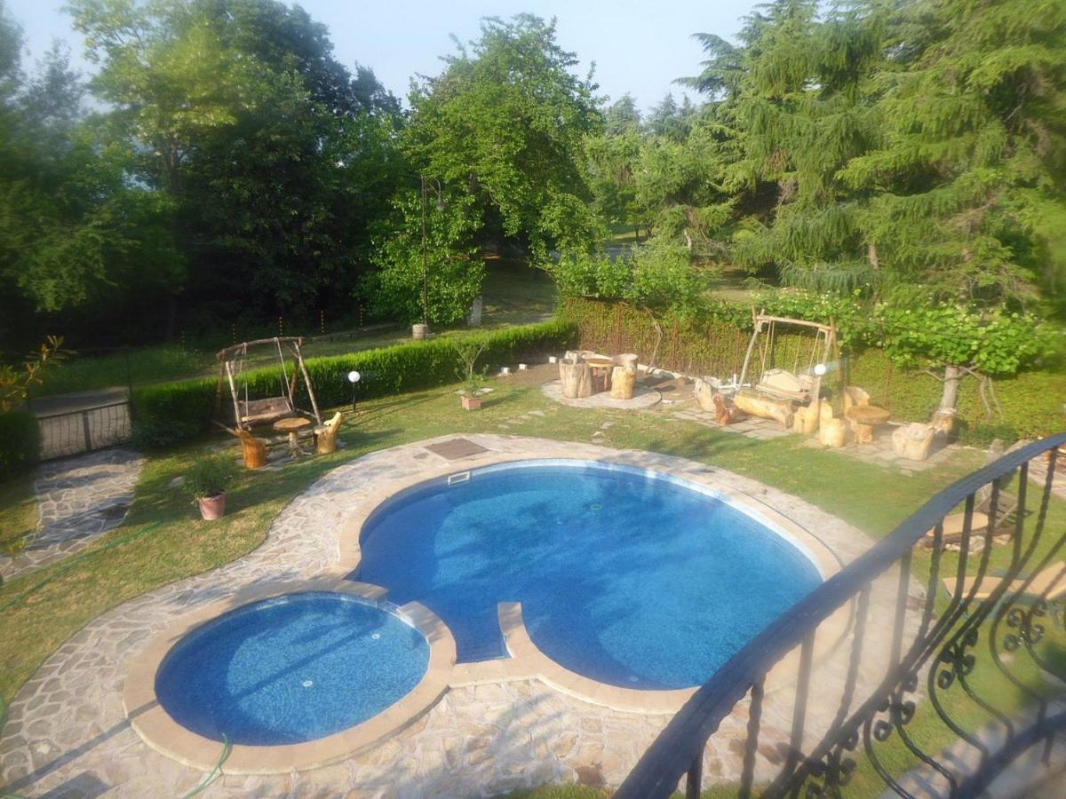 Guest house Maxim *