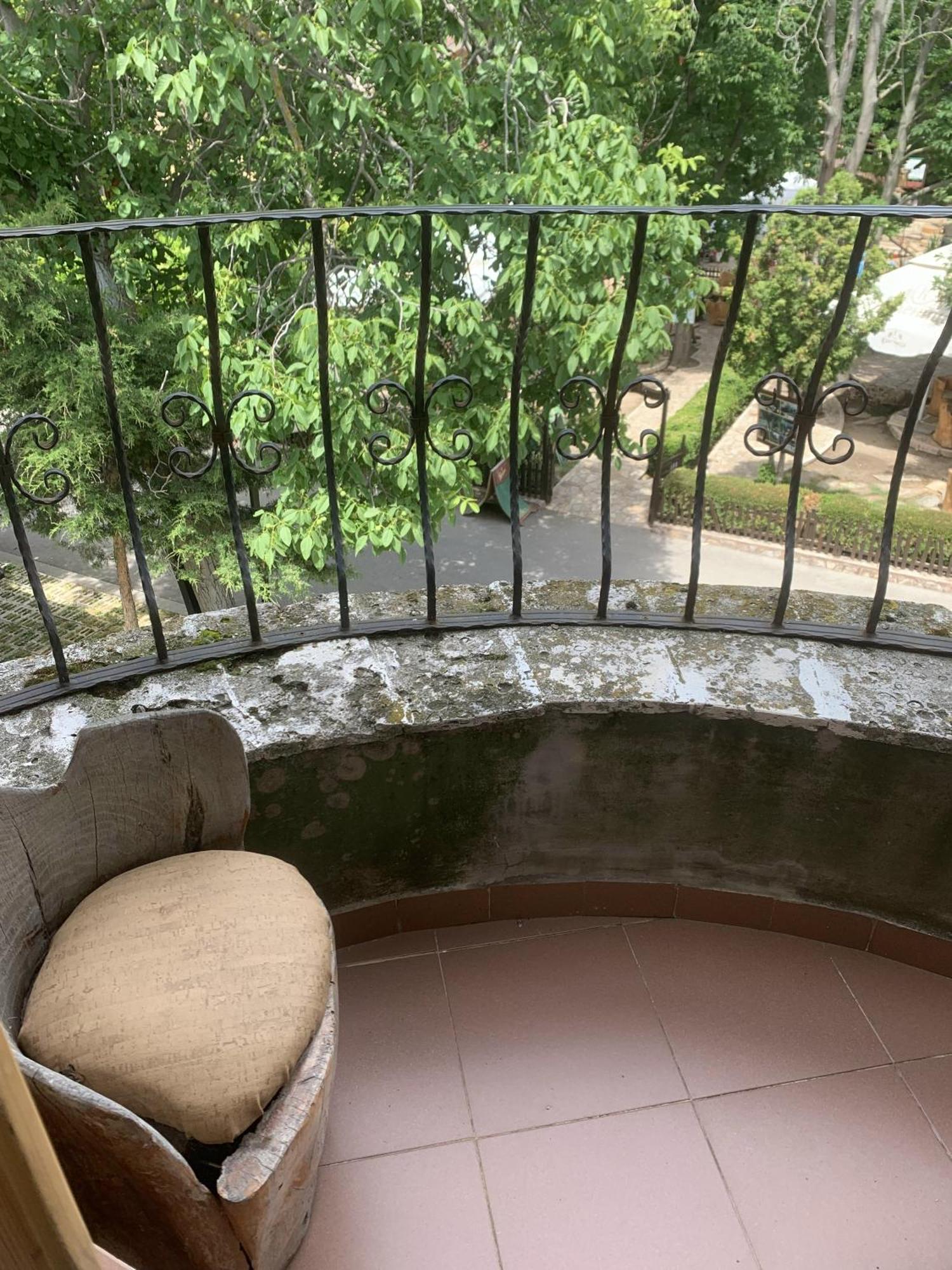 Guest house Maxim *